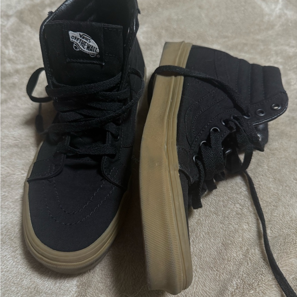Vans sk8 black High-Top Sneakers with Gum Sole